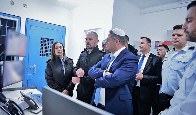 بن غفير يصدر قراراً بشأن الاعتقال الإداري يقضي بإلغاء الإفراج المبكر