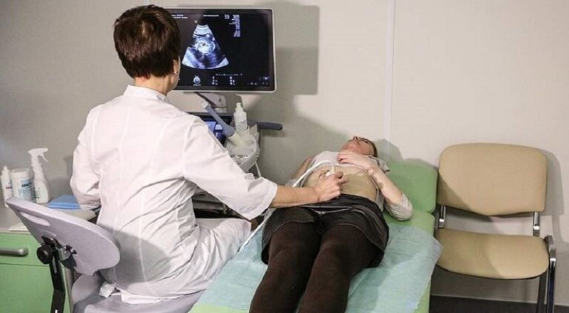 طبيبة تكشف أسبابا غير واضحة للعقم