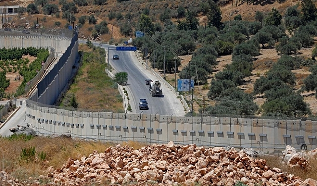 غالانت يهدد حزب الله بـ إعادة لبنان إلى العصر الحجري