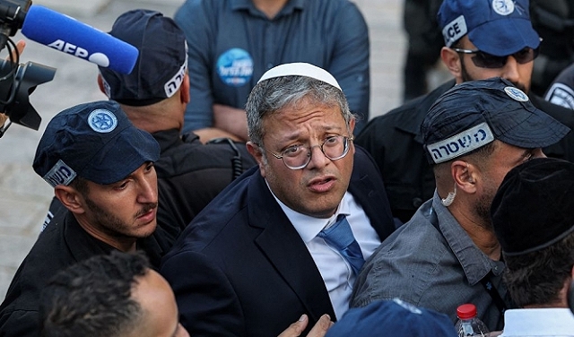 بن غفير يوعز بشراء 10 آلاف بندقية للحراسة المدنية بإسرائيل