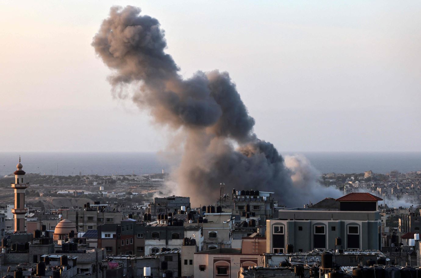 البيت الأبيض: إسرائيل ستبدأ تطبيق هدنة لأربع ساعات يوميا في شمال غزة