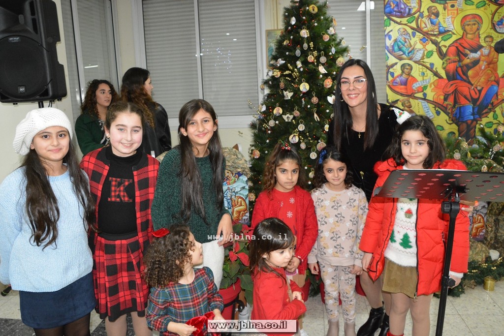 ترشيحا- أمسية ميلادية راقية مع الفنانة رنا ورور في كنيسة الروم الأرثوذكس