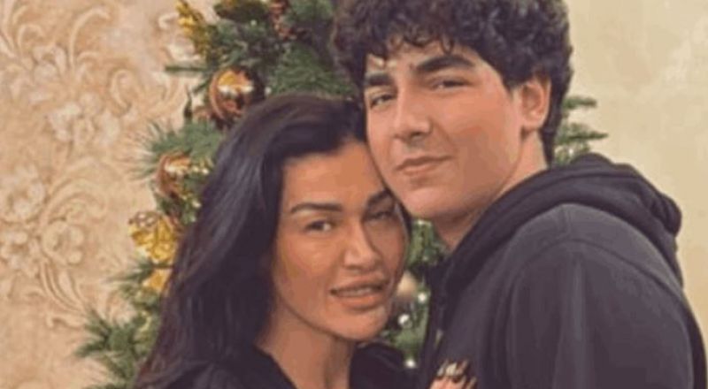 تبين انه ليس ابنها.. من هو الشاب الذي ظهرت معه نادين الراسي مؤخراً؟