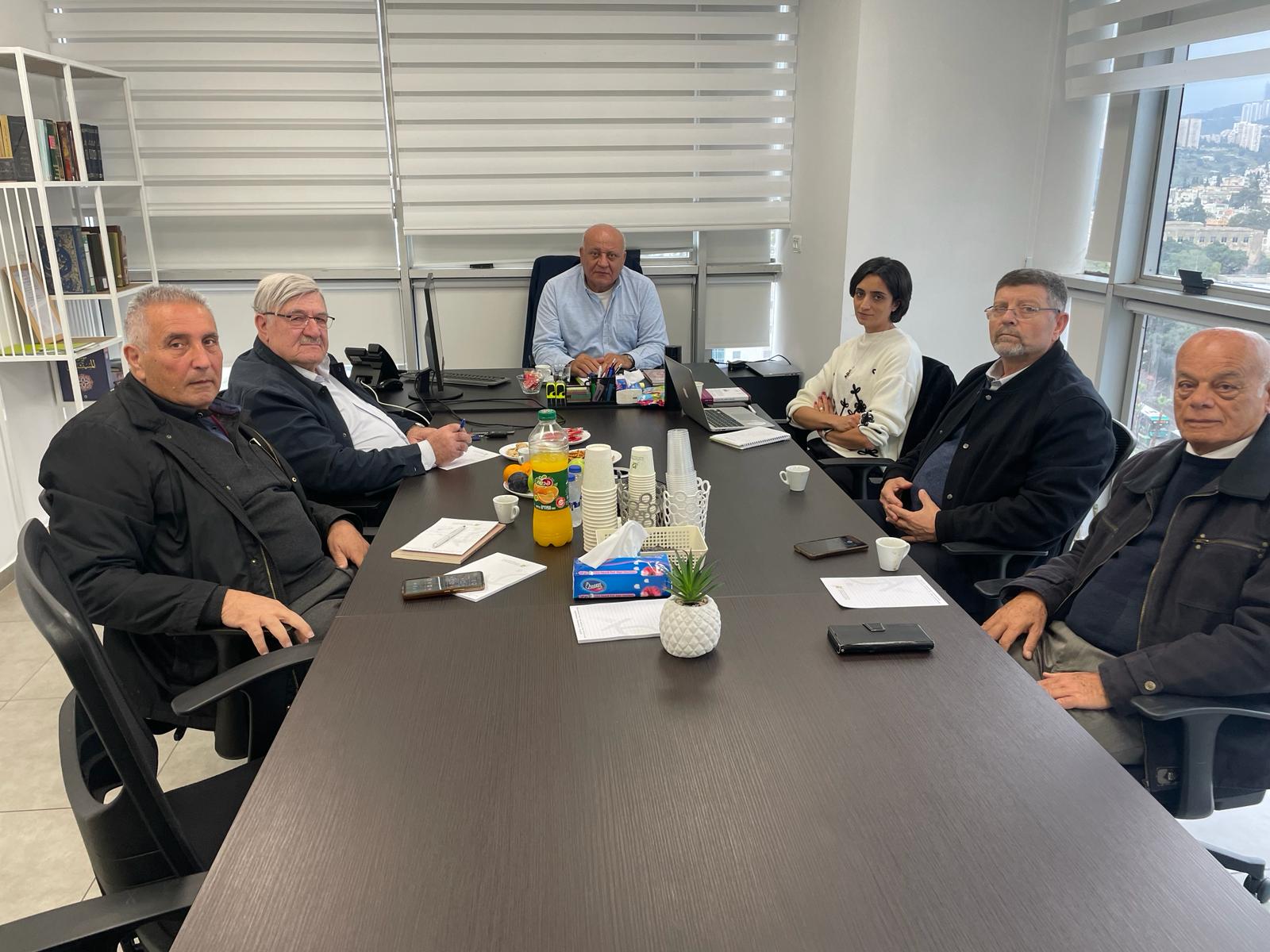 الاتّحاد العام للكتّاب ومجمع اللغة العربيّة يلتقيان حول آفاق تعاون لتعزيز مكانة اللغة العربيّة