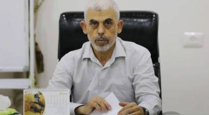 تقرير: إسرائيل لا تمانع من ترحيل السنوار وقادة حماس من غزة.. ولكن بشرط