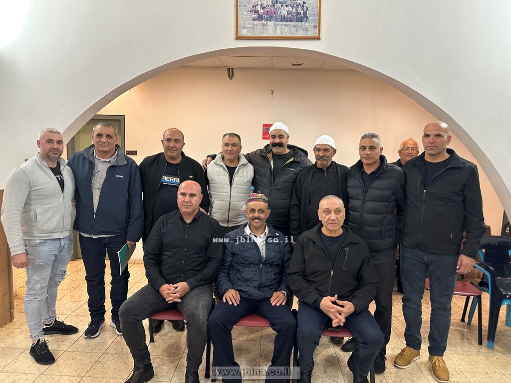 يانوح جث- بأجواء أخوية الرئيس المنتخب وهيب سيف يستلم زمام السلطة ويعد بالعمل الدؤوب لمصلحة البلدتين