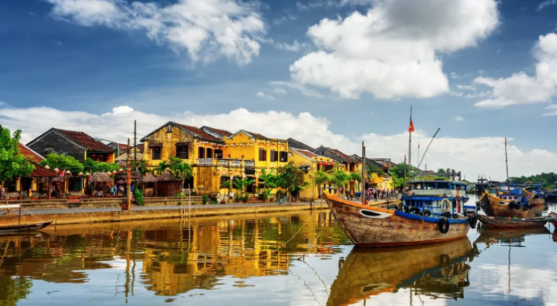 رحلة سياحيّة إلى هوي آن واحدة من أقدم المدن في آسيا