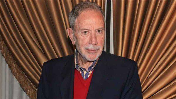 وفاة الفنان اللبناني فؤاد شرف الدين عن عمر 83 عاماً بعد جراحة دقيقة في الرأس