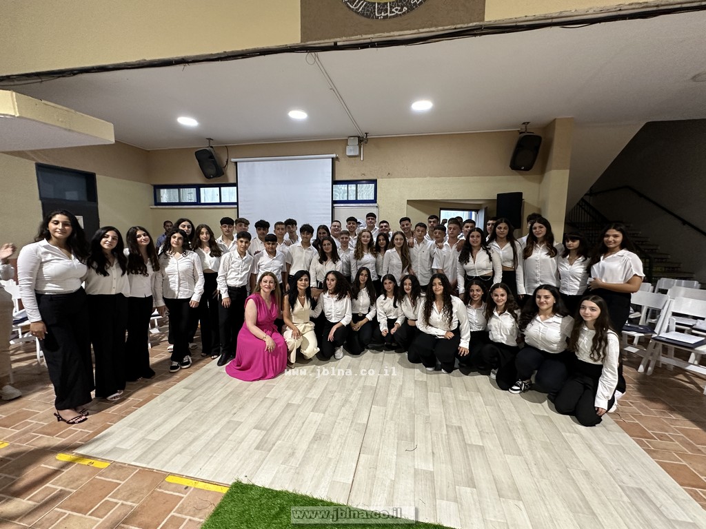 فيديو-ابتدائية معليا تُخرج الفوج ال 74 بأجواء مليئة بالسعادة والطموح  