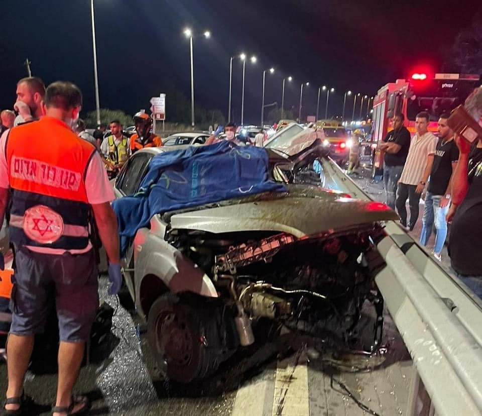 أكثر بـ64% من العام الماضي| 99 قتيلًا بحوادث الطرق من المجتمع العربي منذ بداية العام