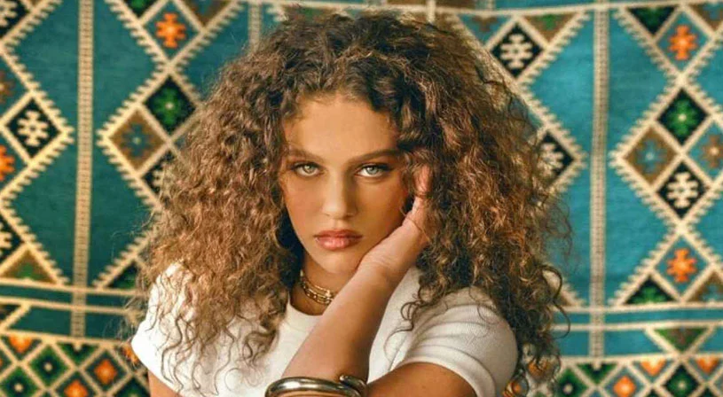 النجمة إليانا أوّل فنّانة عربيّة على قائمة أغاني لعبة FC 25