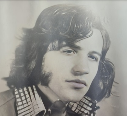 حكايةُ قصيدةٍ وصورةٍ عتيقةٍ وهيب نديم وهبة