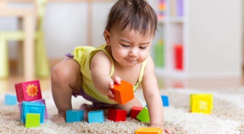 الألعاب البلاستيكية القديمة تهدد حياة طفلك