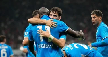 هزيمة البطل نابولي في ملعبه أمام أتلانتا