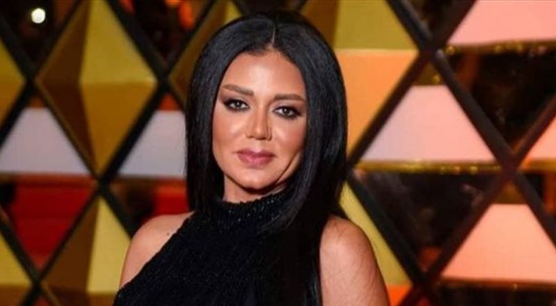 رانيا يوسف تشوق جمهورها لأحدث أعمالها