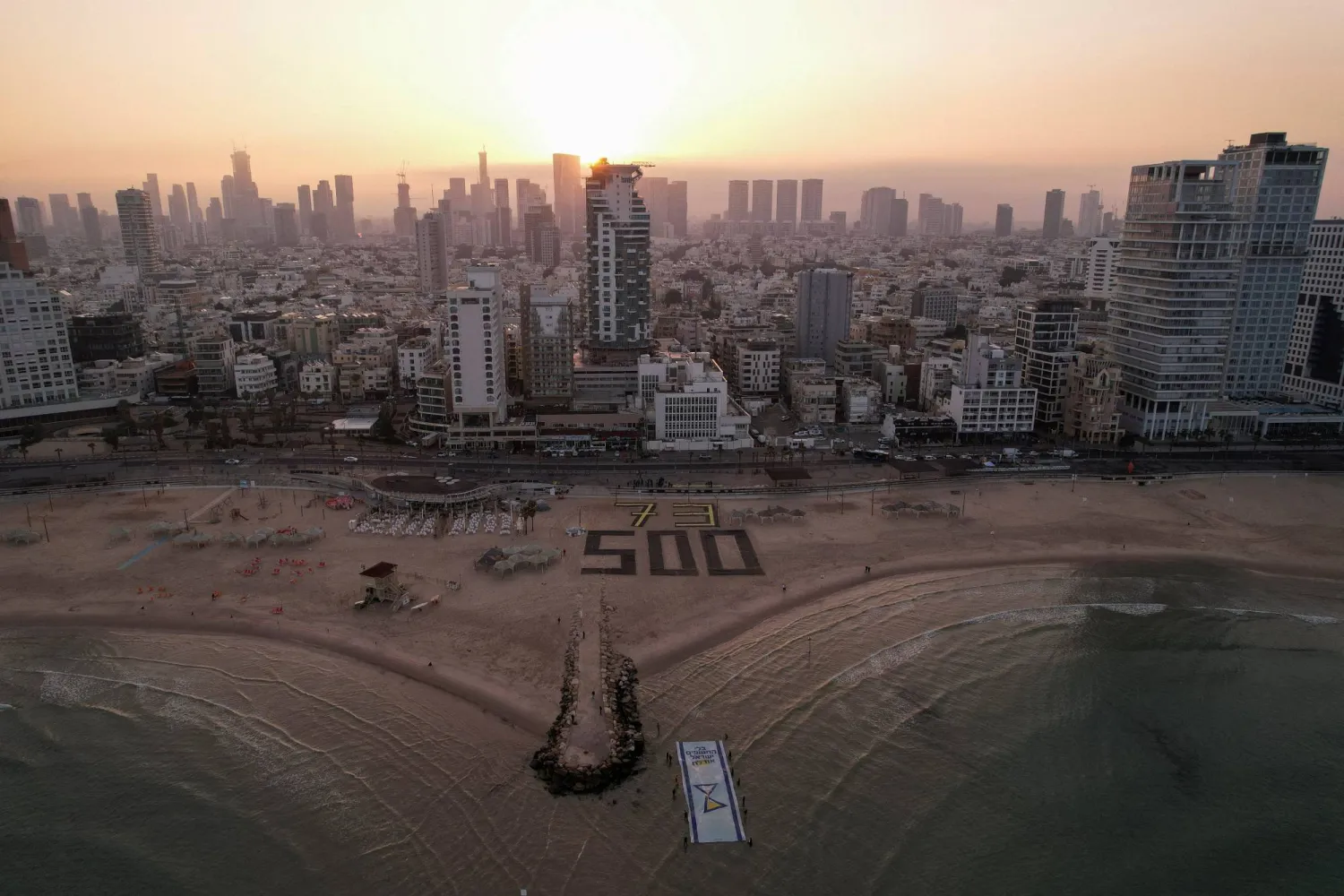 إسرائيل لبحث المرحلة الثانية من «وقف النار»... ونتنياهو يرسل مفاوضين إلى القاهرة