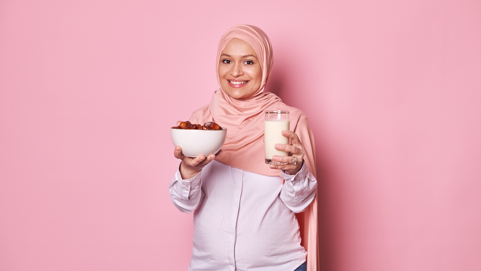 هل من الآمن صيام الحامل في رمضان؟.. دليلك لتغذية سليمة