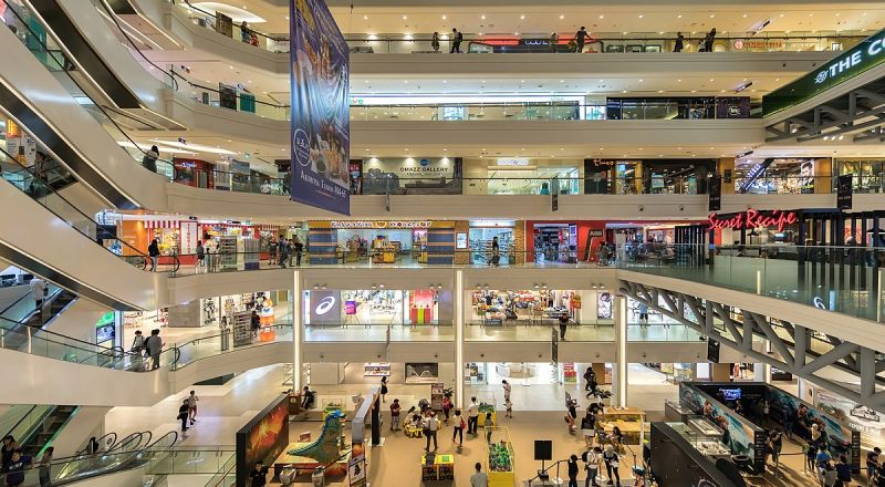 زيادة قياسية في إنفاق الإسرائيليين على السياحة والترفيه بنسبة 100%