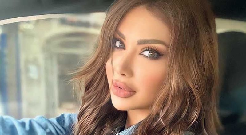 الفنانة السورية دانا جبر تكشف لماذا خلعت الحجاب