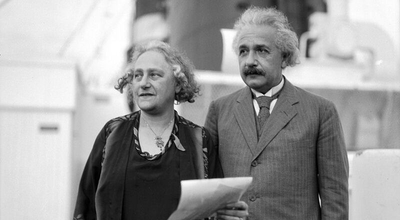 مشاهير عانوا من التوحد وأصبحوا من أهم المؤثرين حول العالم