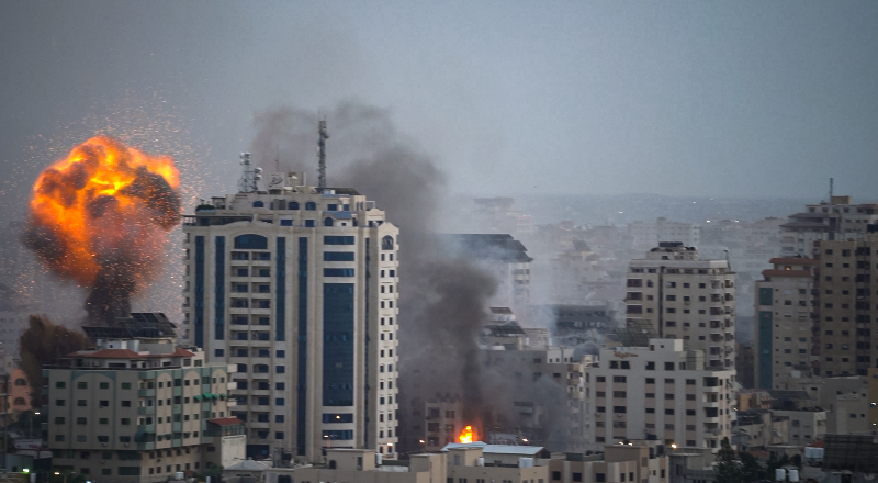 غزة تحت القصف..ارتقاء 54,772 منذ بداية الحرب