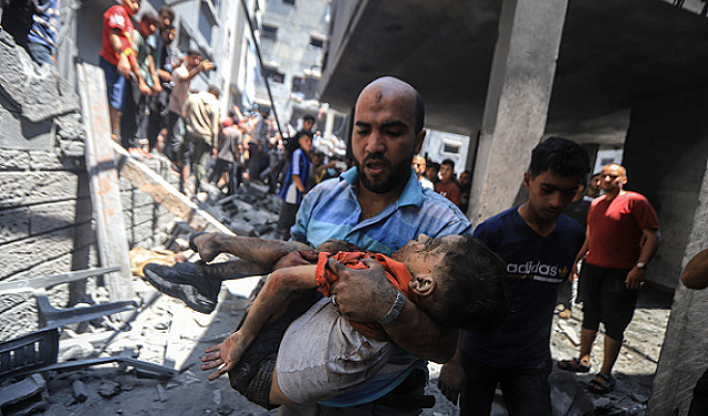 64% من اليهود يدعّون عدم وجود أبرياء بغزة، رون جارلتس : نحن أمام أزمة أخلاقية عميقة في المجتمع الإسرائيلي