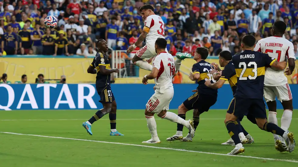 قمة نارية في مونديال الاندية: 3 كروت حمراء و4 أهداف في تعادل مثير بين بوكا جونيورز وبنفيكا