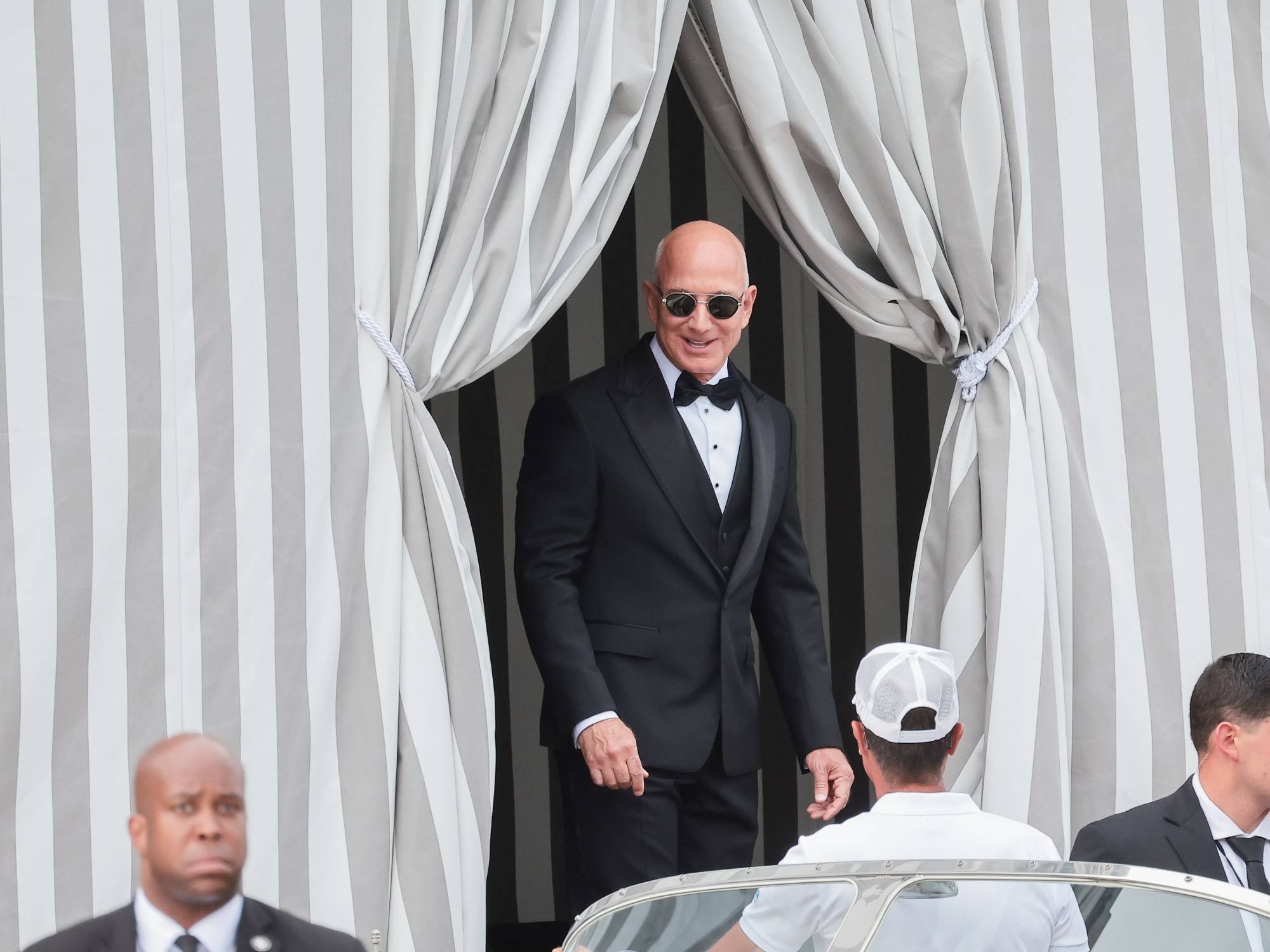 بتكلفة تجاوزت 56 مليون دولار... تفاصيل الزفاف الأسطوري لجيف بيزوس ولورين سانشيز في البندقية