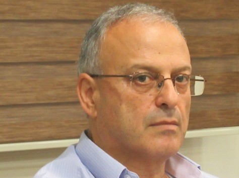 بما إنو صرت عنا بعيد (ذكريات شخصية مع أغاني زياد الرحباني) زياد شليوط