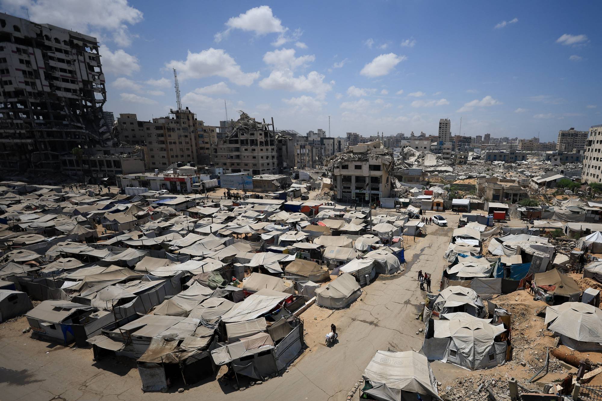 رون جارلتس ل: الشارع الإسرائيلي يرفض العودة إلى الحياة الطبيعية في ظل حكومة تسعى لحرب بلا نهاية