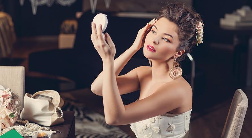 دليلك لاختيار مكياجك وتسريحة شعرك يوم زفافك