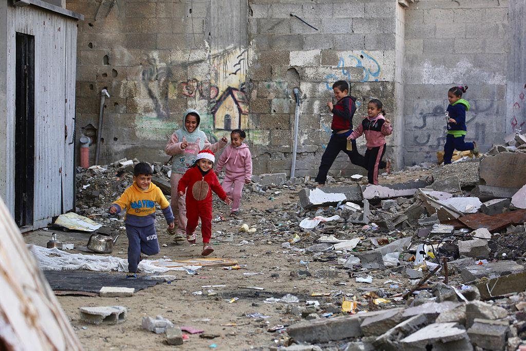 قصف إسرائيلي متواصل على قطاع غزة