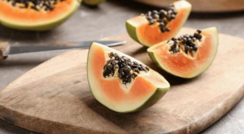 البابايا.. كيف تعزز صحة الجهاز الهضمي والمناعة؟