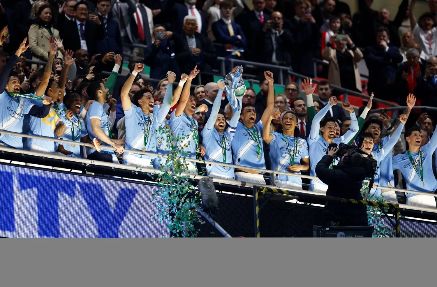 كأس الرابطة الإنجليزية: مان سيتي يحرز اللقب بثنائية أورايلي في آرسنال