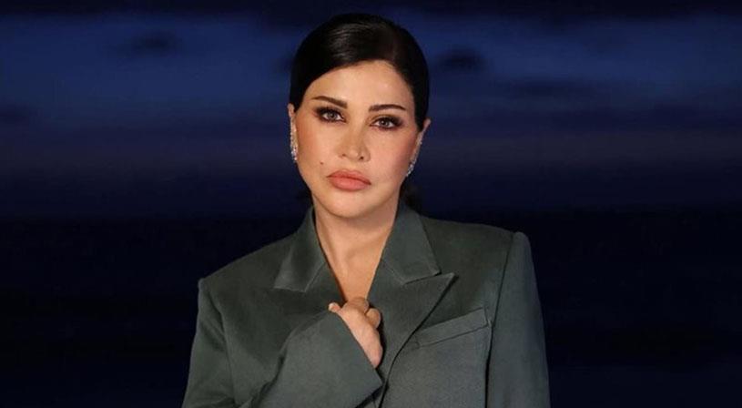 جومانا مراد تكشف أسرار رحلتها مع اللون الأرزق