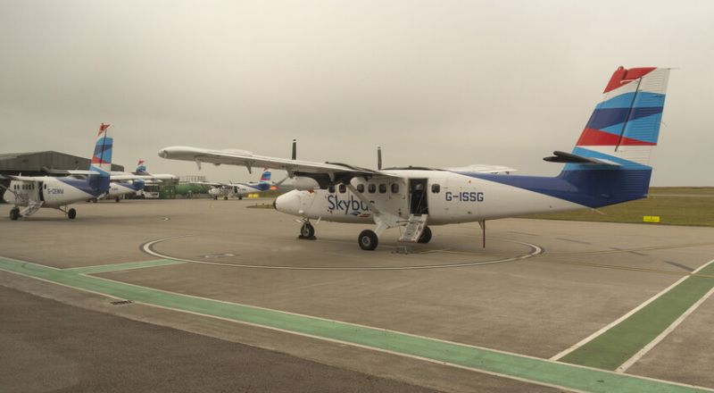 شركات طيران بريطانية تلغي رحلات بسبب غلاء أسعار الوقود