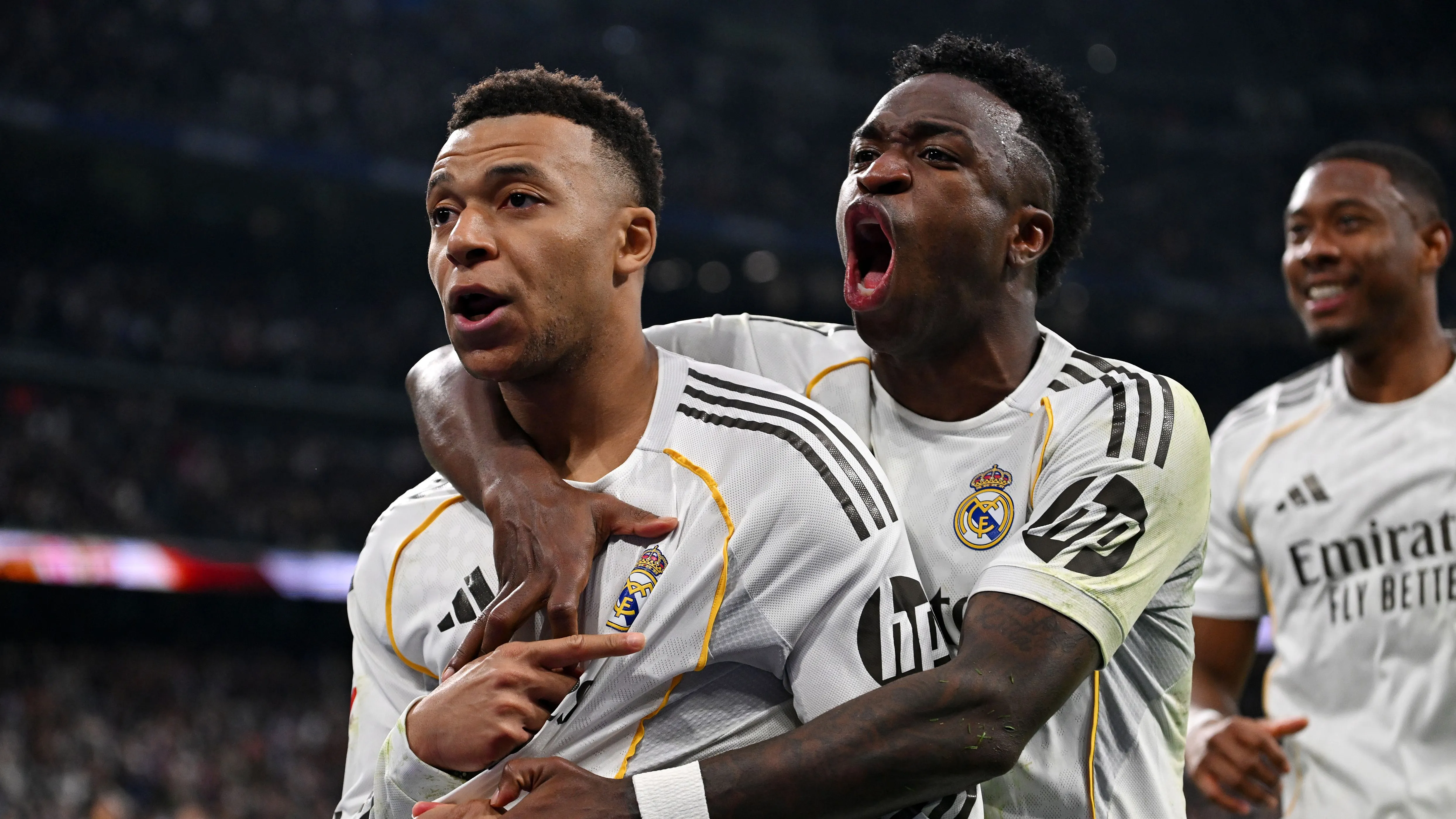 بيريز يحسمها.. قرار نهائي بشأن مصير ثنائية فينيسيوس ومبابي